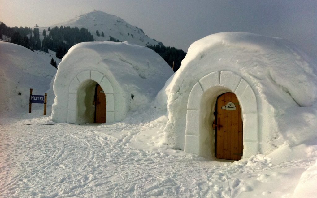 Nuit sous igloo viens dormir dans mon cinq étoiles BTS Tourisme